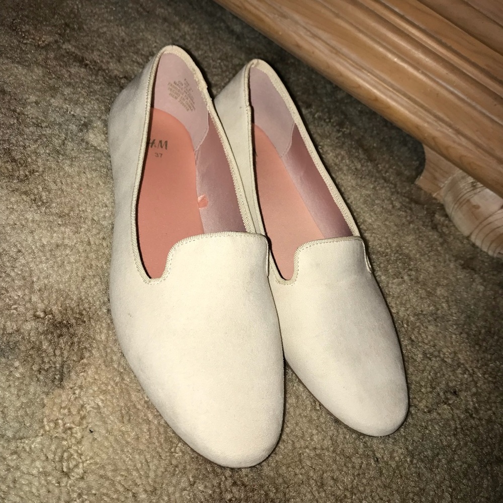 H&M White flats size 6